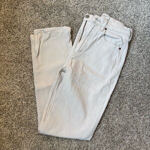 Abercrombie & Fitch cream jeans size 25/0